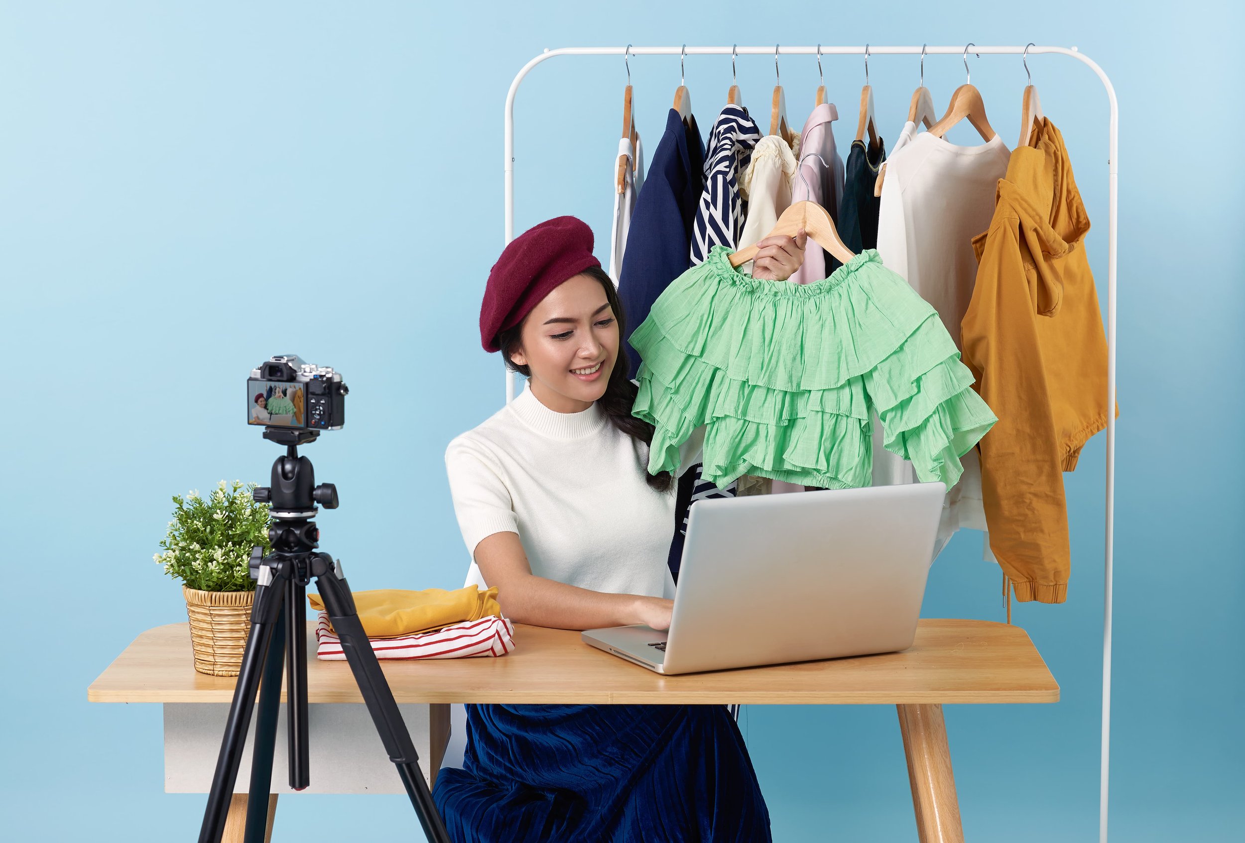 Tips endorse fashion di sosmed