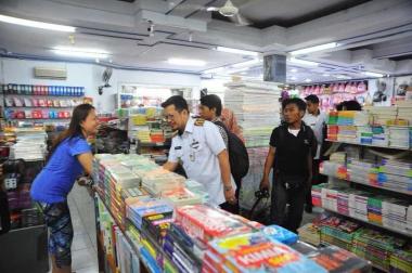 sosmed advertising toko buku